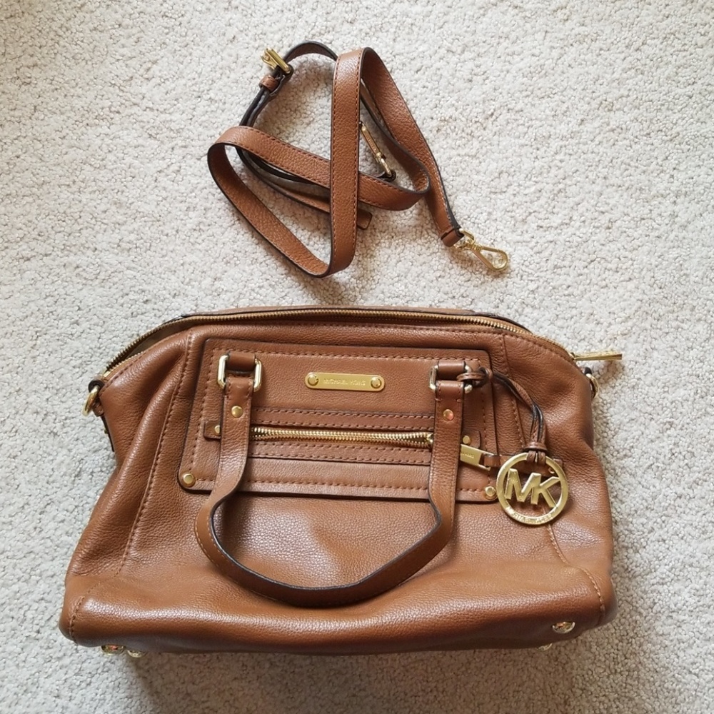 Michael Kors Purse - Picture 8 of 8